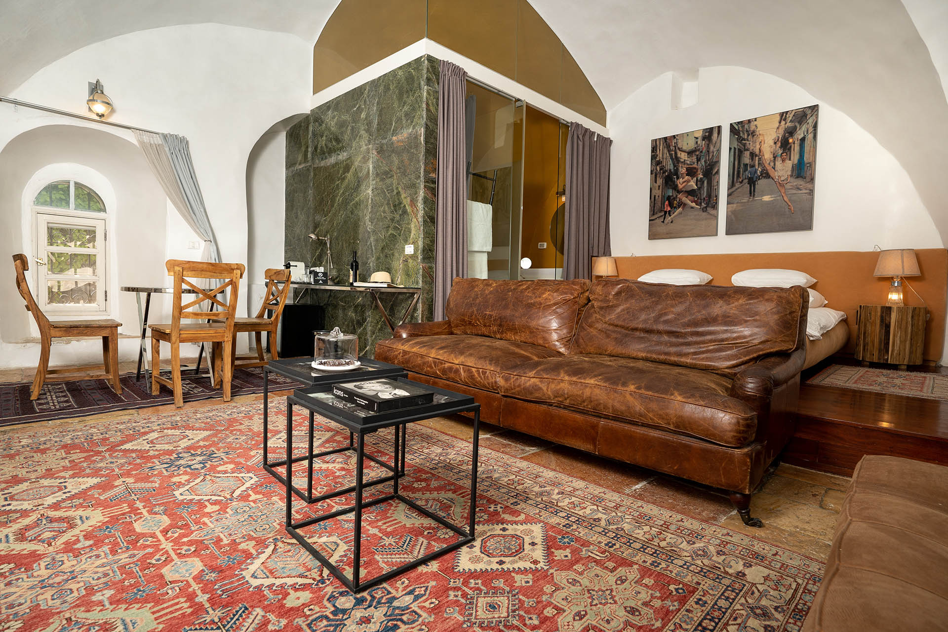 Signature Suite