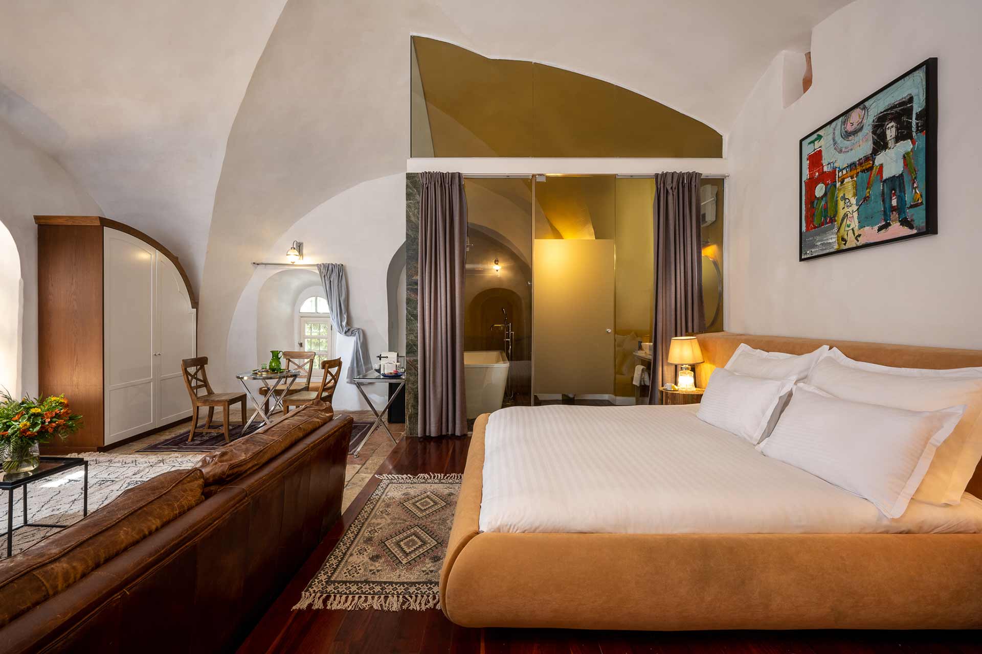 Signature Suite