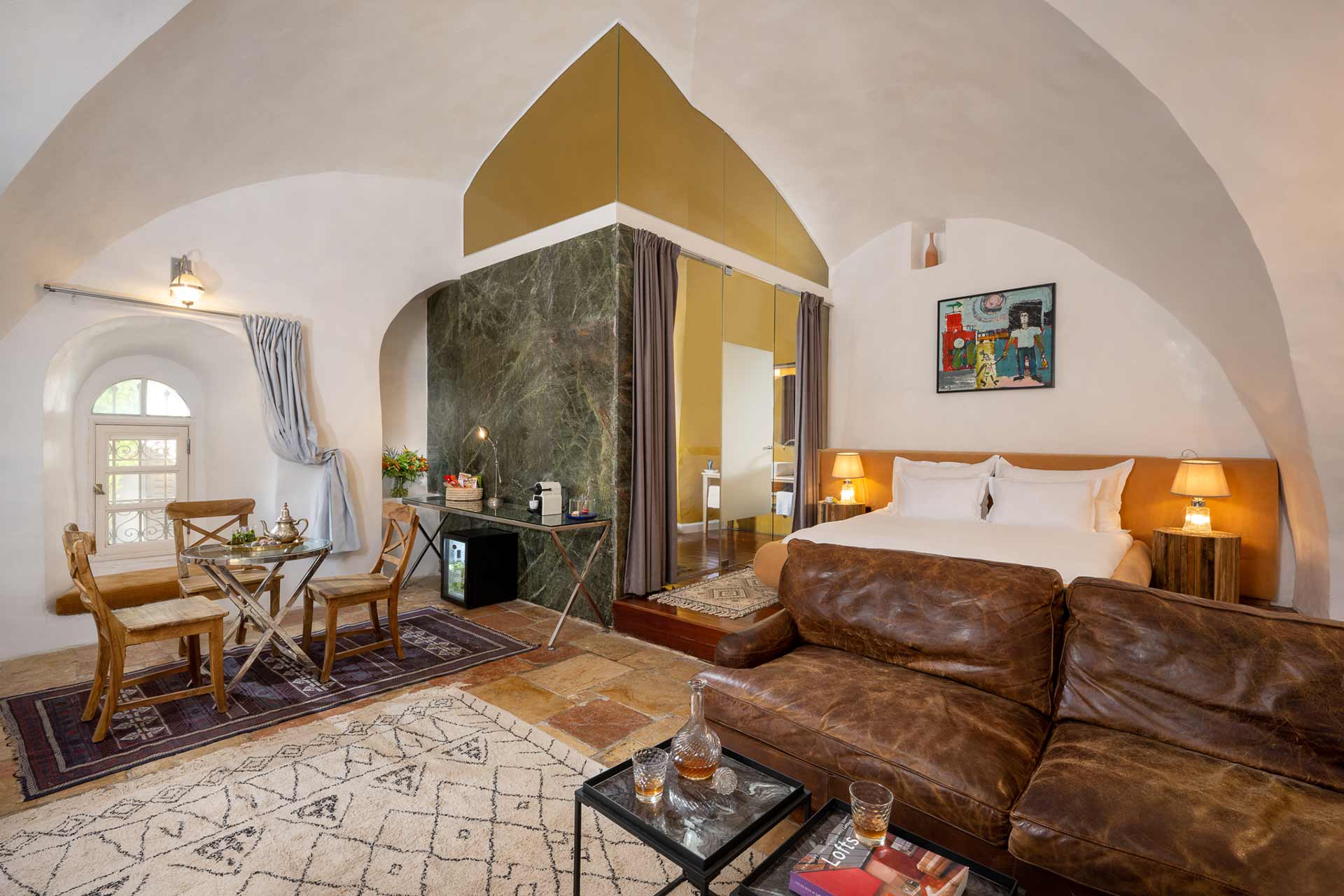 Signature Suite