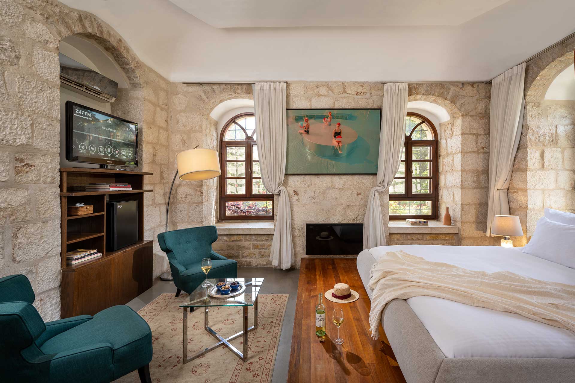 Studio suite